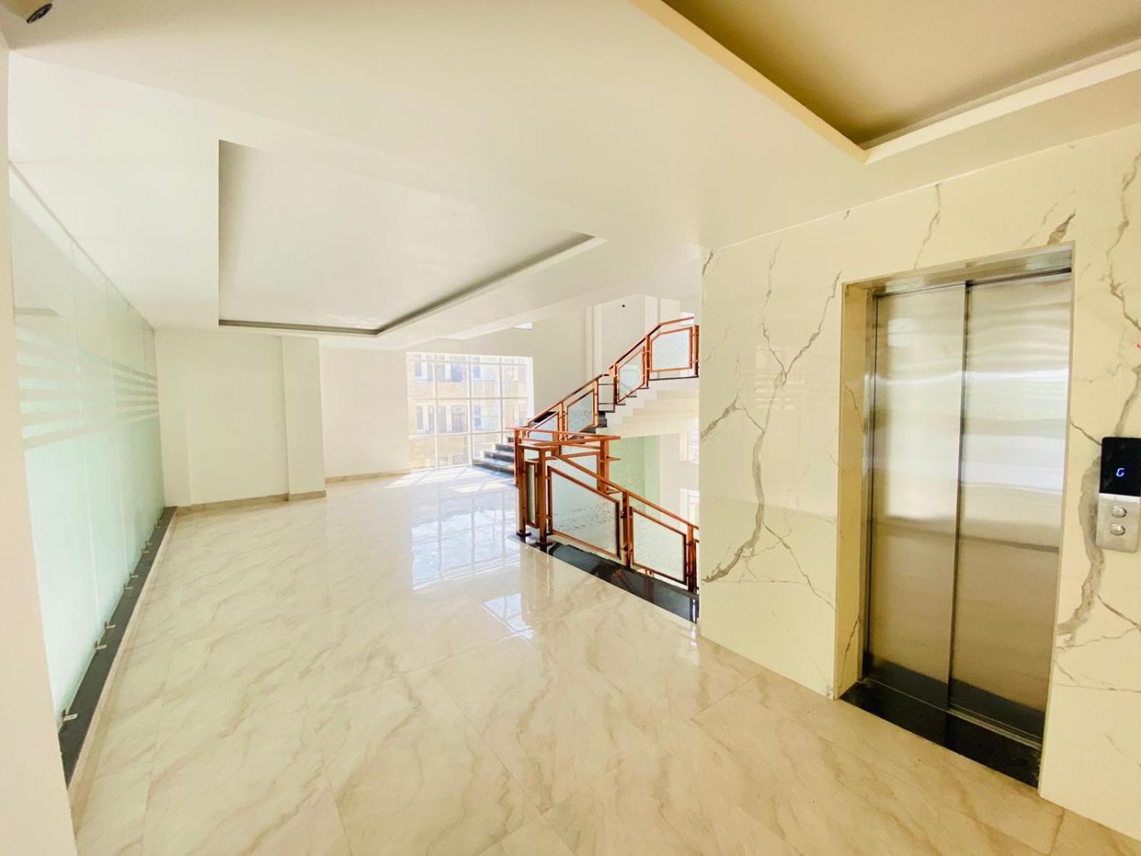 Hotel Holiday Grand Greater Noida Dış mekan fotoğraf